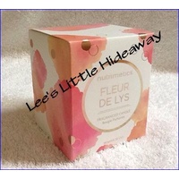 Nutrimetics Fleur De Lys fragranced Candle 180g