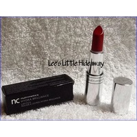 Nutrimetics Hydra brilliance Lipstick - Geranium